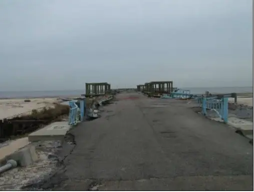 Gardfield Ladner Memorial Pier Waveland MS